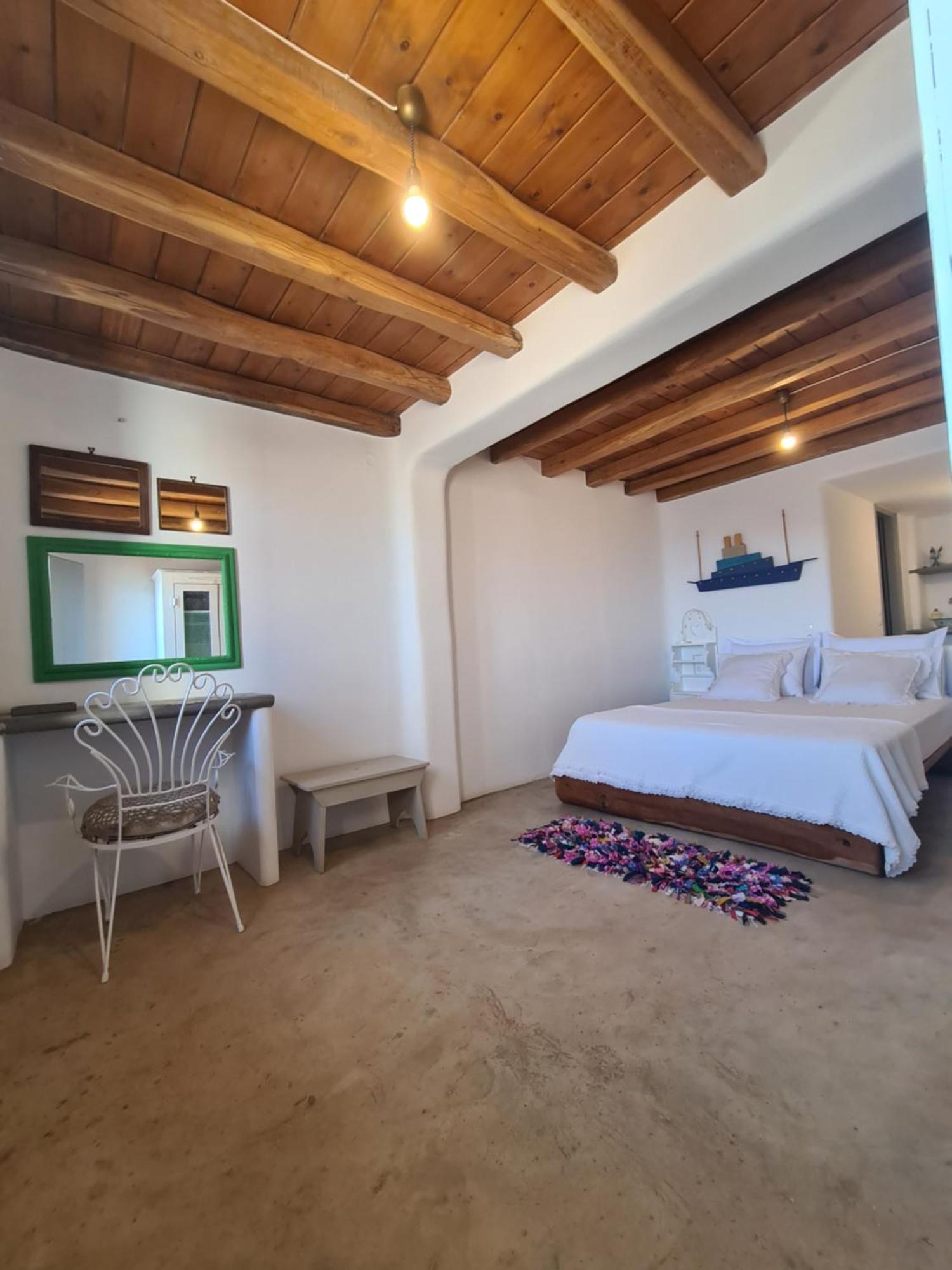 Asteroskoni Of Serifos Livadi  Ruang foto